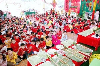 HOẠT ĐỘNG TRẢI NGHIỆM” BÁNH CHƯNG XANH-TẾT AN LÀNH”